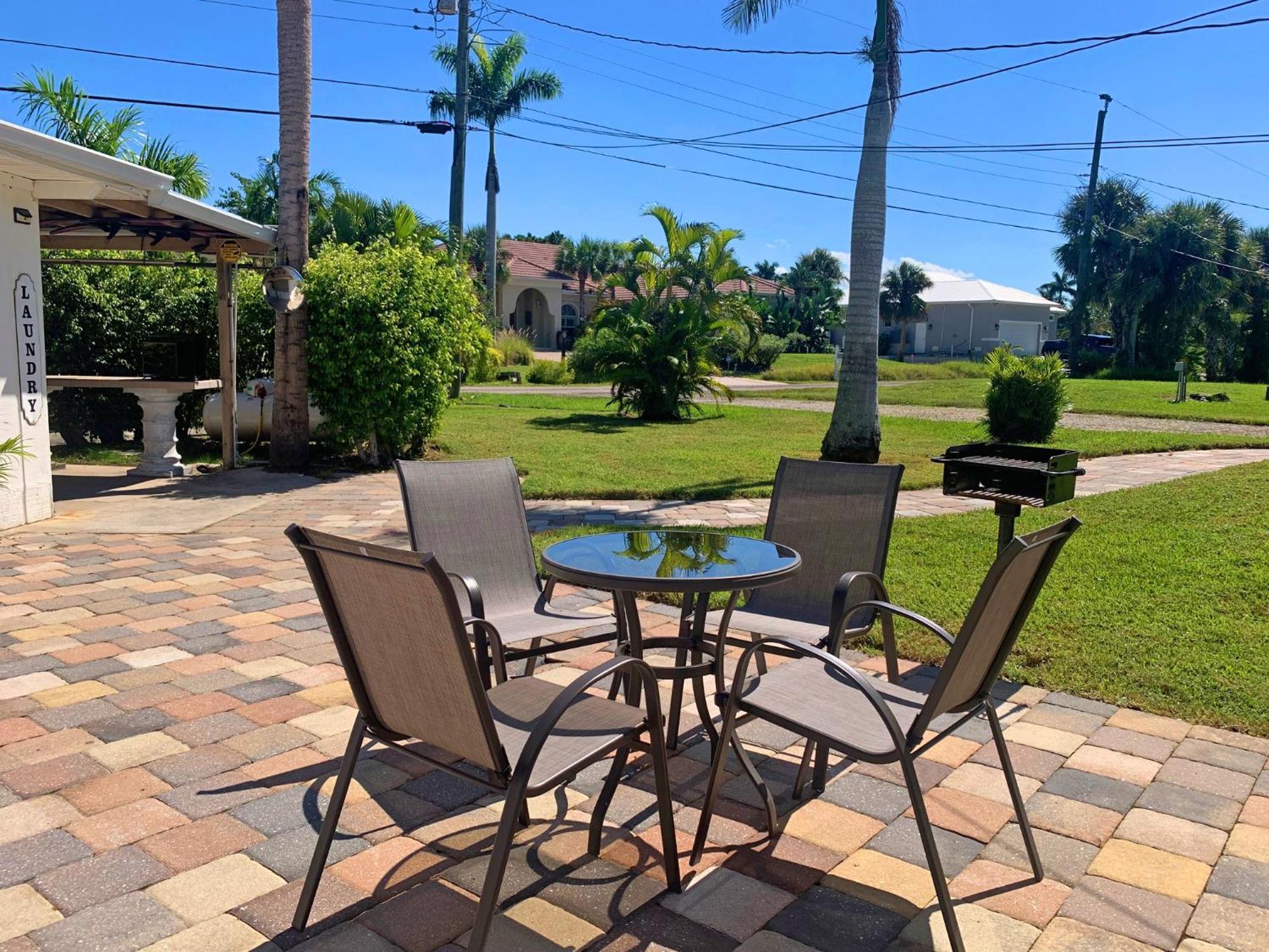 2 Bed Cottage With Pool, Close To Beach! Bbq Grills & Patio Fort Myers Zewnętrze zdjęcie
