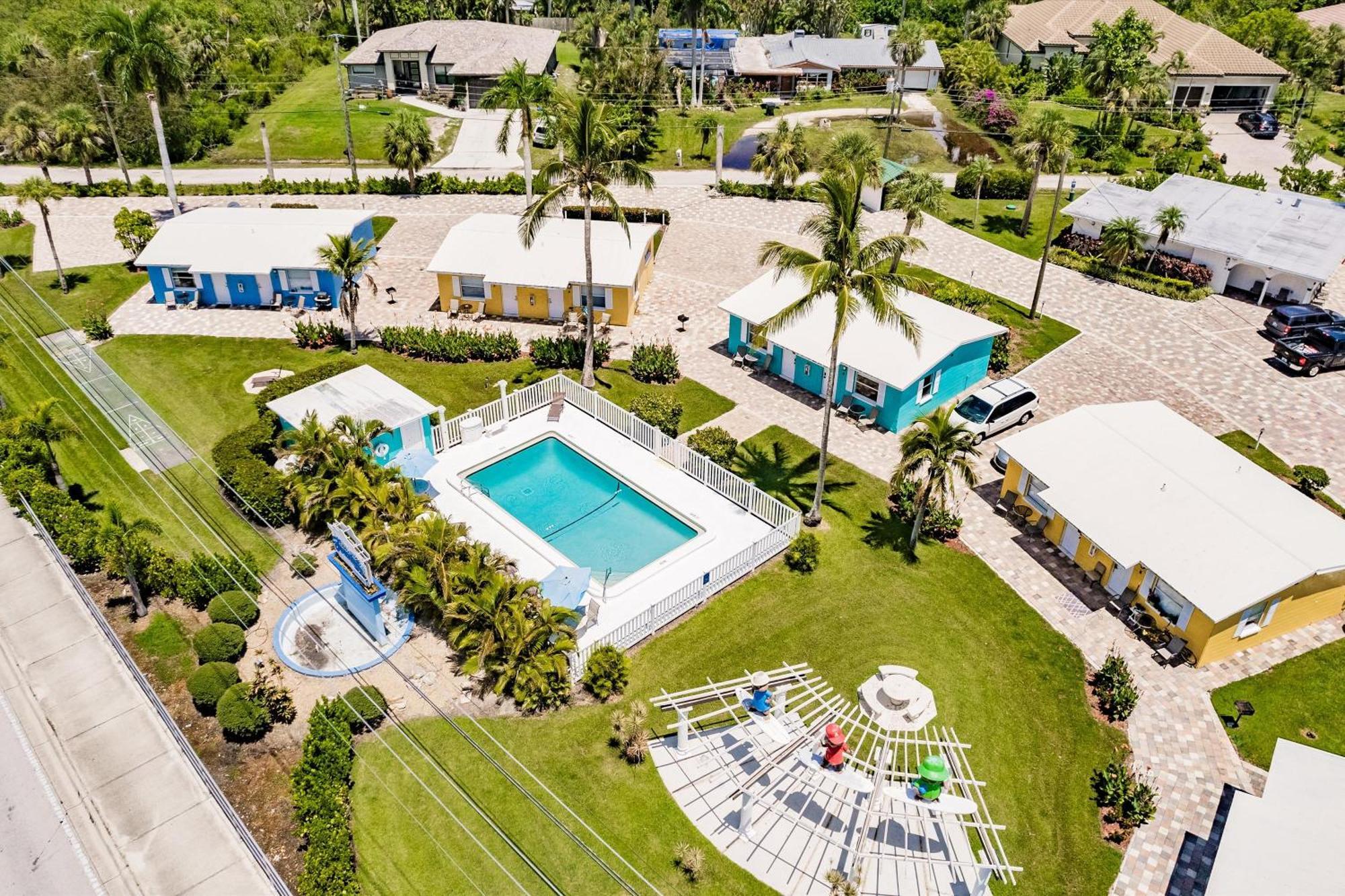 2 Bed Cottage With Pool, Close To Beach! Bbq Grills & Patio Fort Myers Zewnętrze zdjęcie